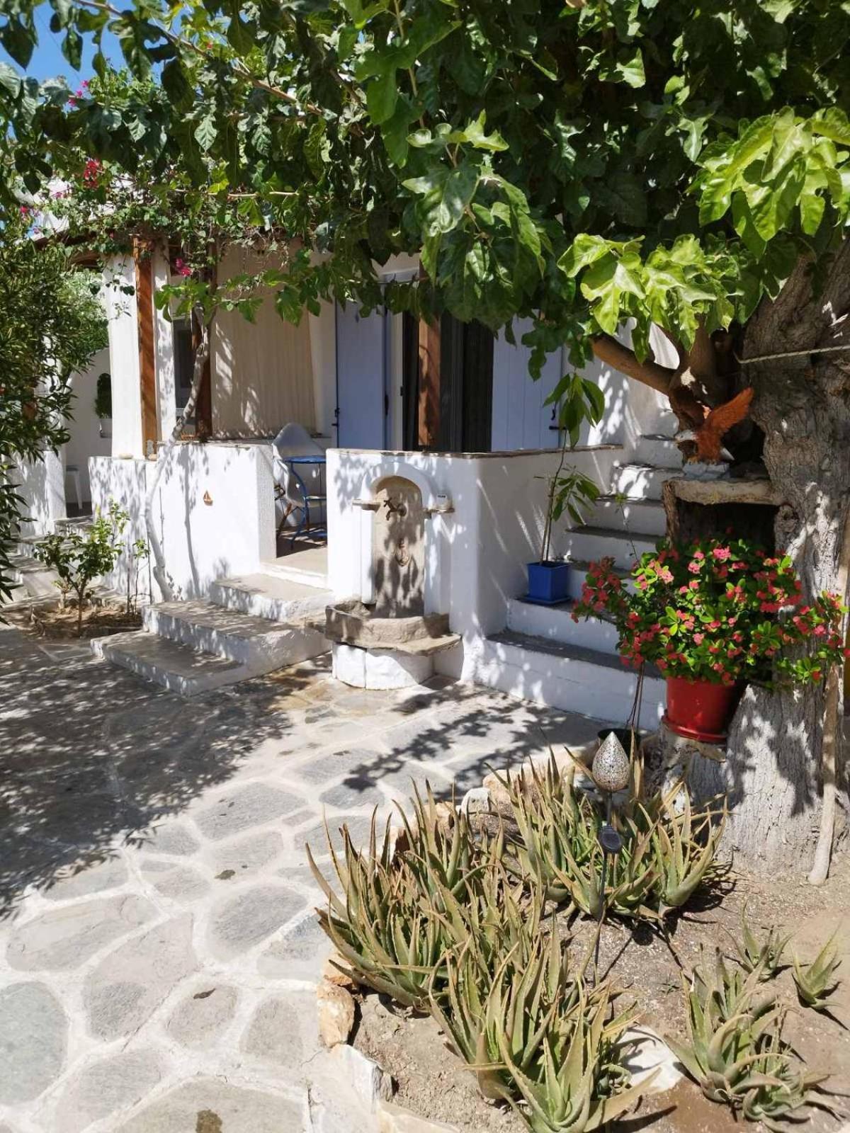 Cute Cycladic House In Parikia Apartment *